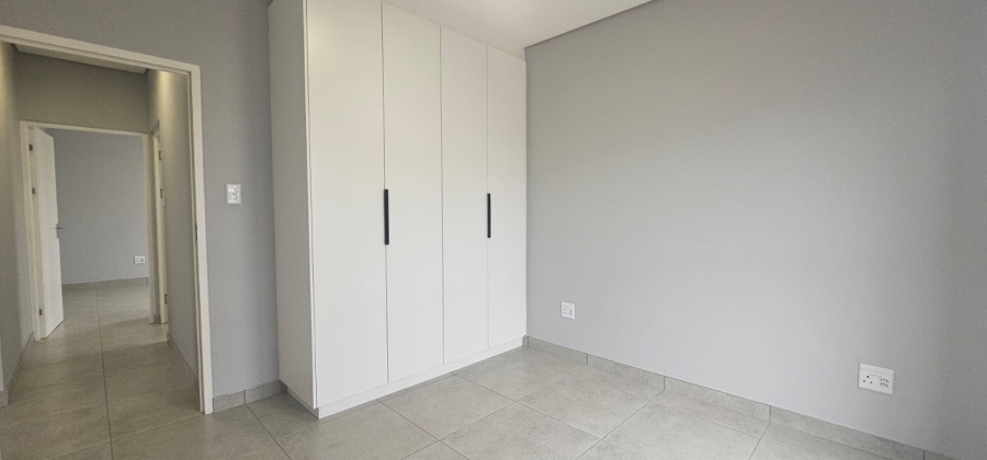 To Let 3 Bedroom Property for Rent in Mykonos Western Cape
